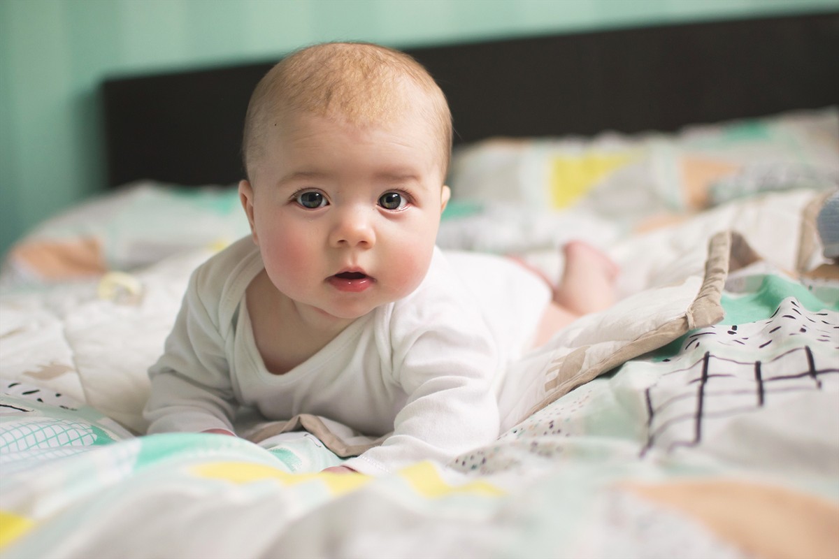 Ребенок в 5 месяцев: как он развивается и что должен уметь 